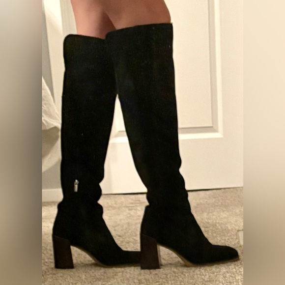 Vince Camuto Elegant Black Over the Knee Boots - Picture 6 of 9